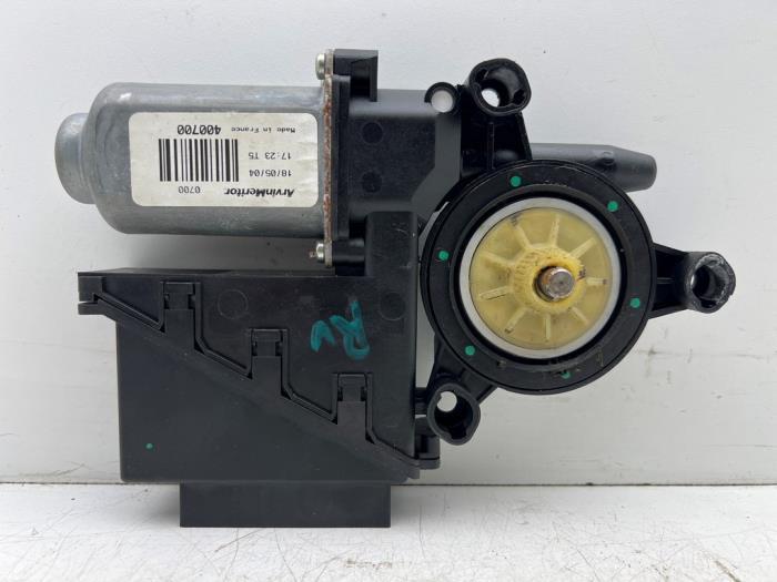 Moteur de vitre portière d'un Volkswagen Polo, Volkswagen, -, 3 mois de garantie, Utilisé