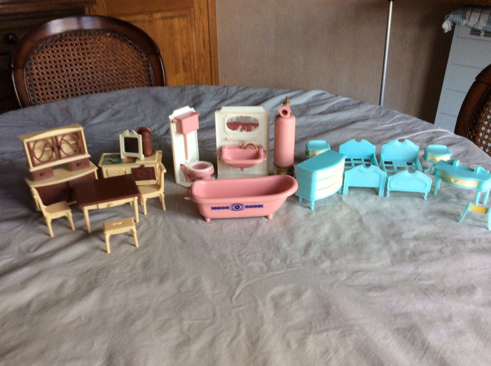 Meubeltjes voor poppenhuis, Collections, Maisons de poupées & Accessoires, Enlèvement, Utilisé, Maison de poupées