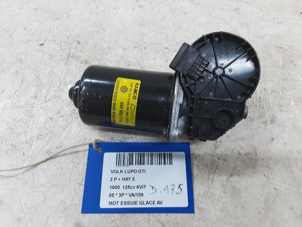 MOTEUR ESSUIE-GLACE AVANT Volkswagen Lupo (6X1) (6X0955119), Volkswagen, Mevr. I. Hauben, Utilisé, Rue de l'Espoir 34 34
4030  GRIVEGNÉE, BE