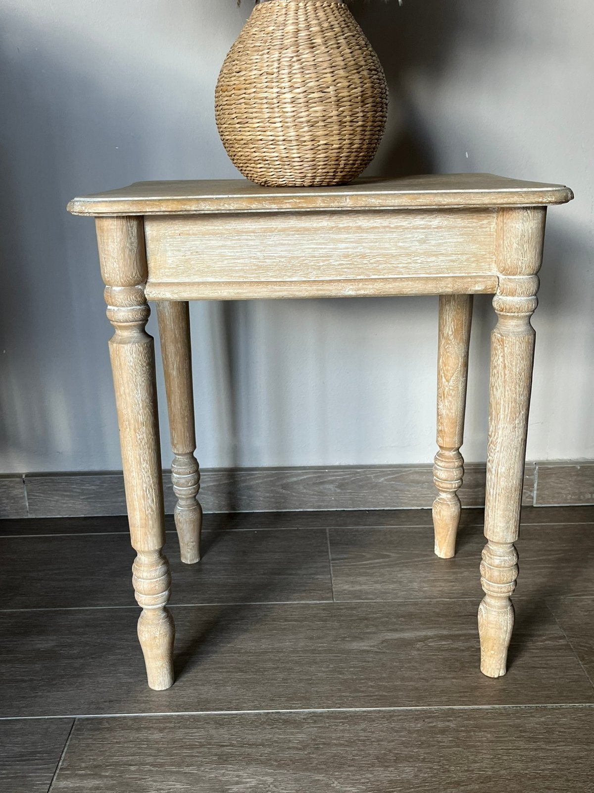 Table d appoint , selette patinee neuve, Enlèvement, Neuf