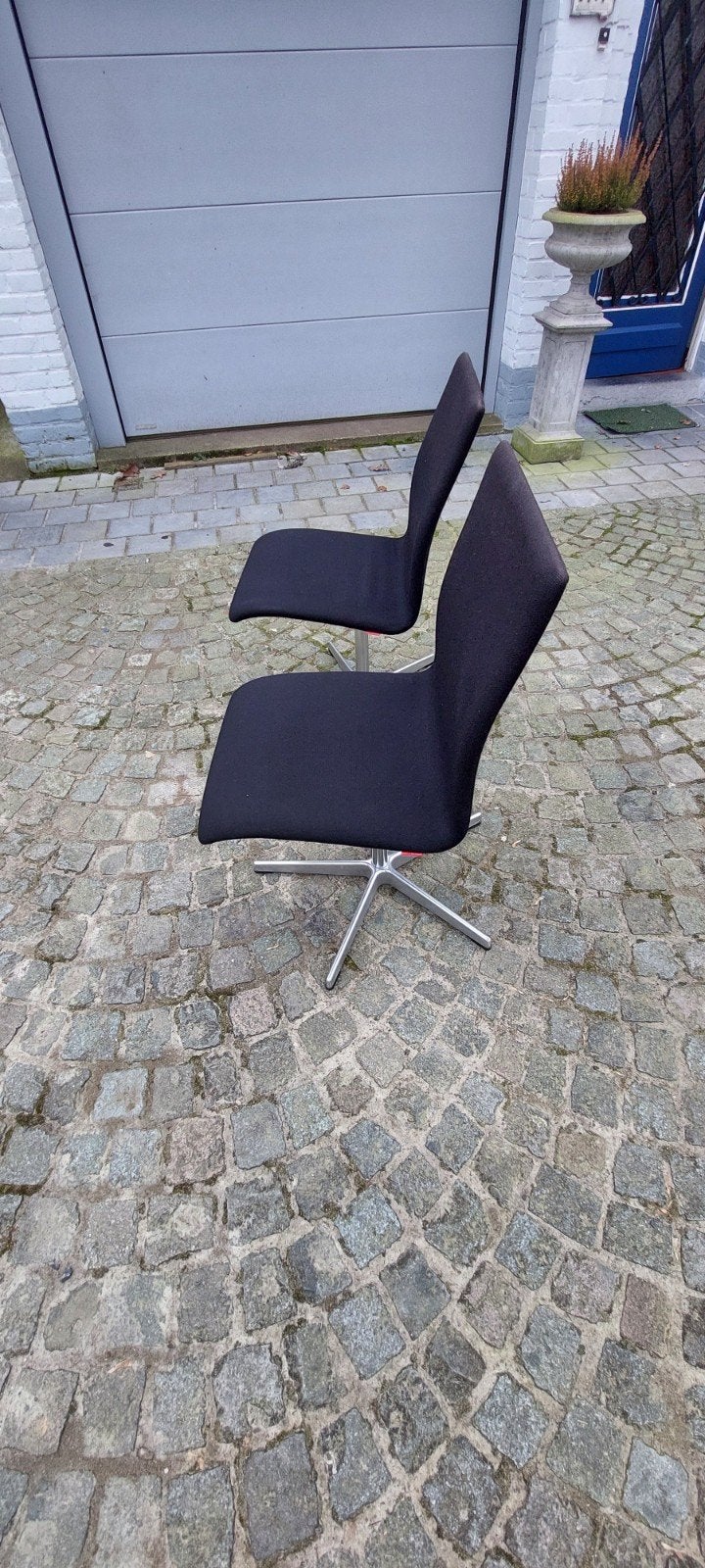 stoel arne jacobsen, Huis en Inrichting, Ophalen, Zo goed als nieuw