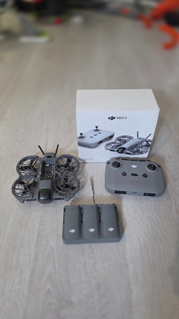 DJI Neo 2 Fly More Combo à vendre, Drone avec caméra, Enlèvement ou Envoi, Qualité supérieure, Comme neuf