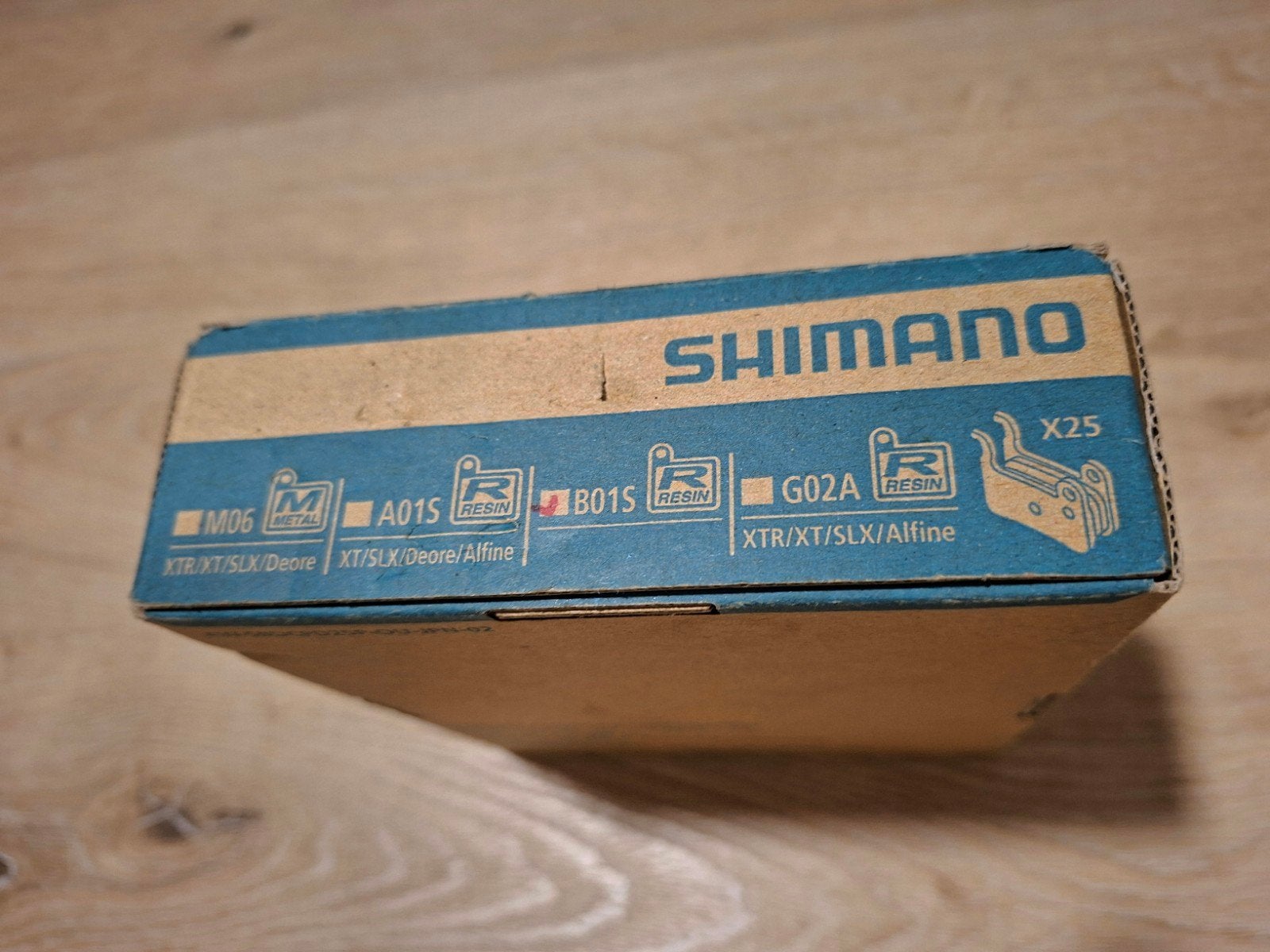 14 Shimano B01S Resin Disc Brake Pads

Nieuw / Nouvelles /, Ophalen