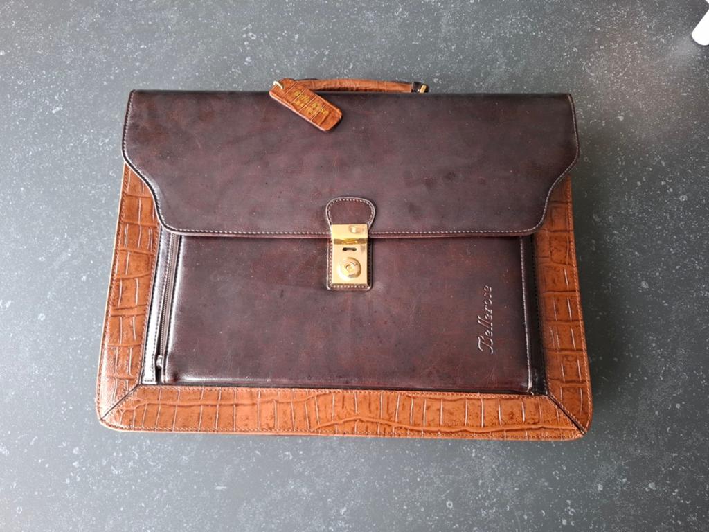 Aktetas Belle Rose, echt leder, krokodil motief, Handtassen en Accessoires, Tassen | Damestassen, Ophalen