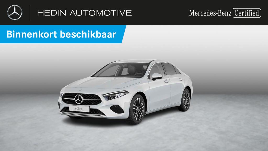 Mercedes-Benz A-klasse A 250 e Business Line Verwarmde Zetel, Auto's, 4 deurs, Stof, Gebruikt, 16 kWh