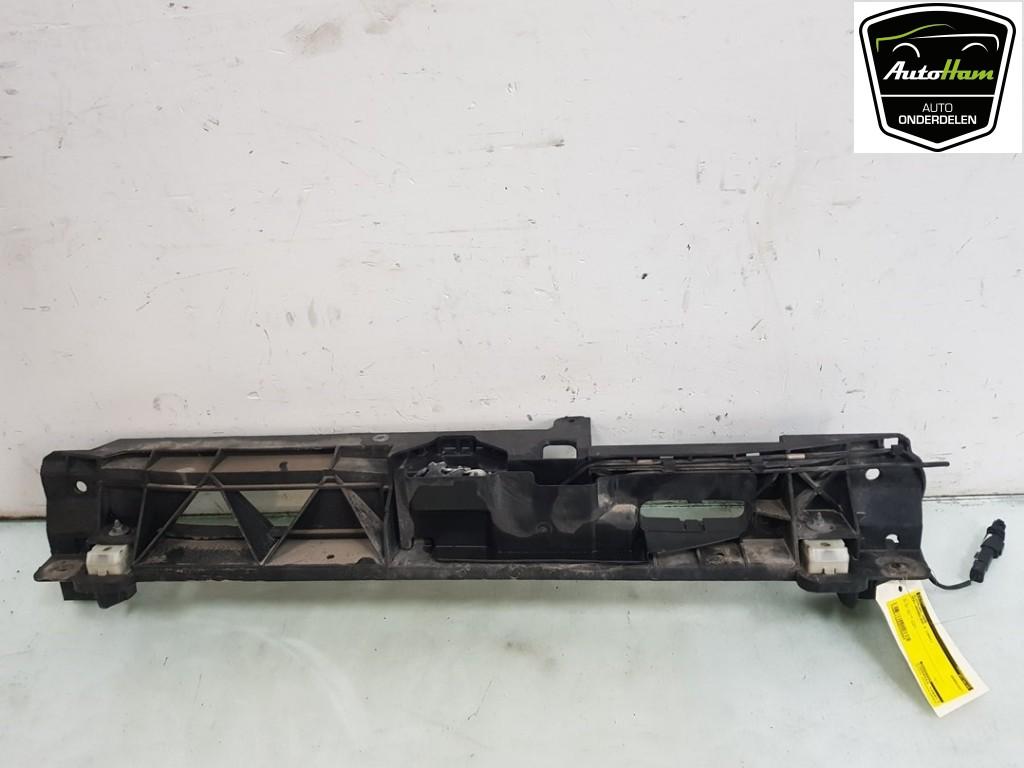 VOORFRONT SLOTPLAAT Opel Grandland (X) (|9824055880|), Dhr. J. Ham, Gebruikt, Administratie@autoham.nl, Opel