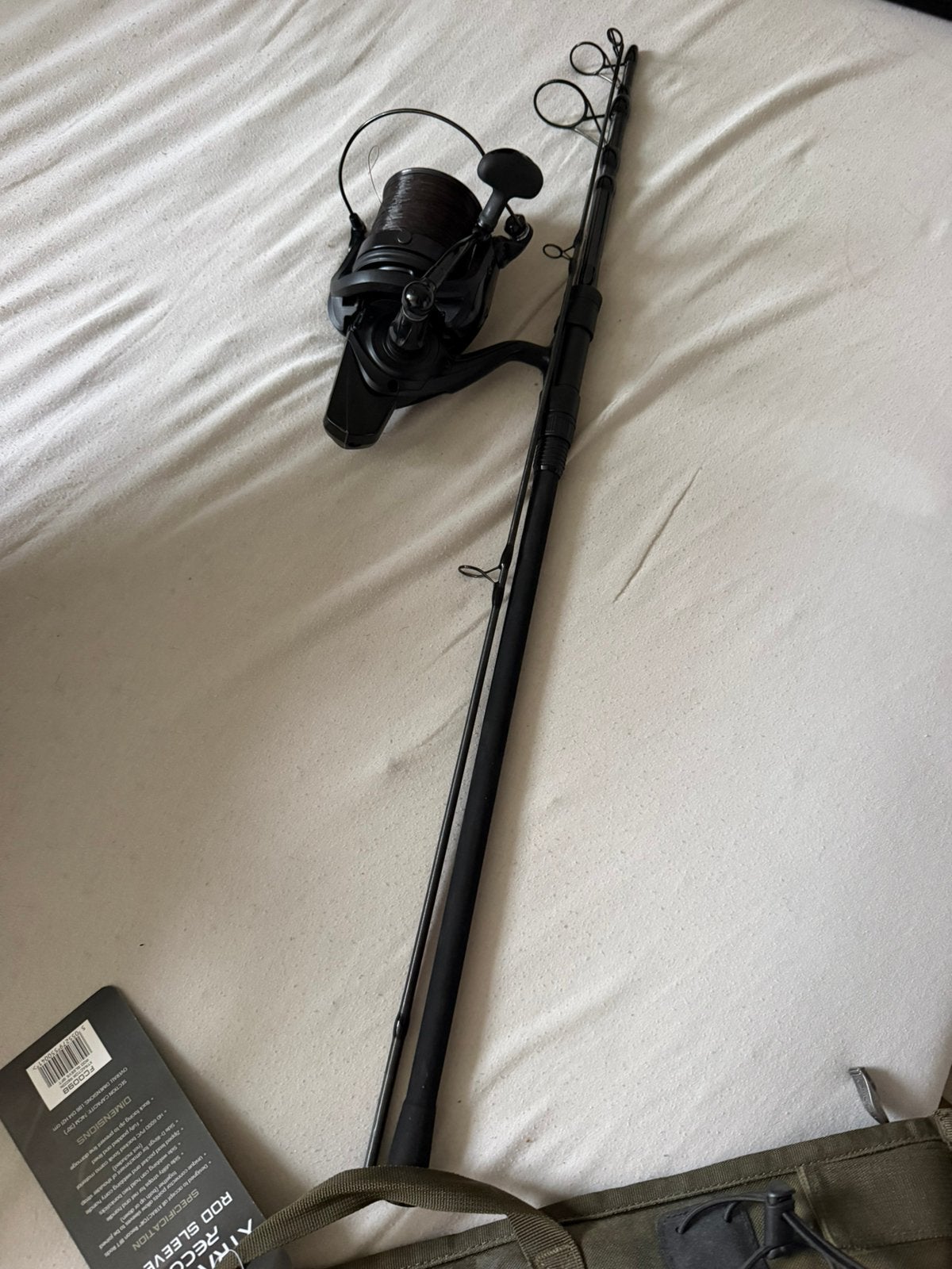 2 hengels sonik xtractor 8ft 3 lb en 2 daiwa molens, Ophalen, Nieuw