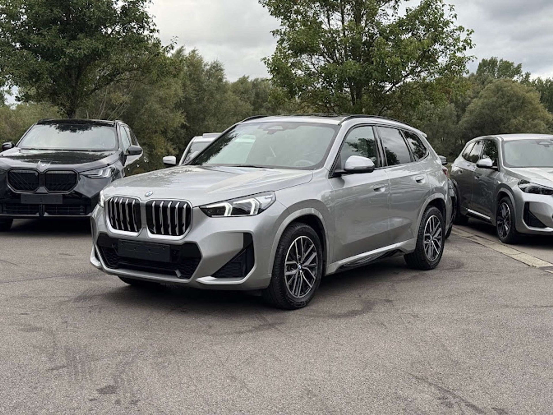 BMW X1 sDrive18i M Sport / PANO / CAM / VERW ZETEL / CARPLAY, Argent ou Gris, Achat, Euro 6, 136 ch