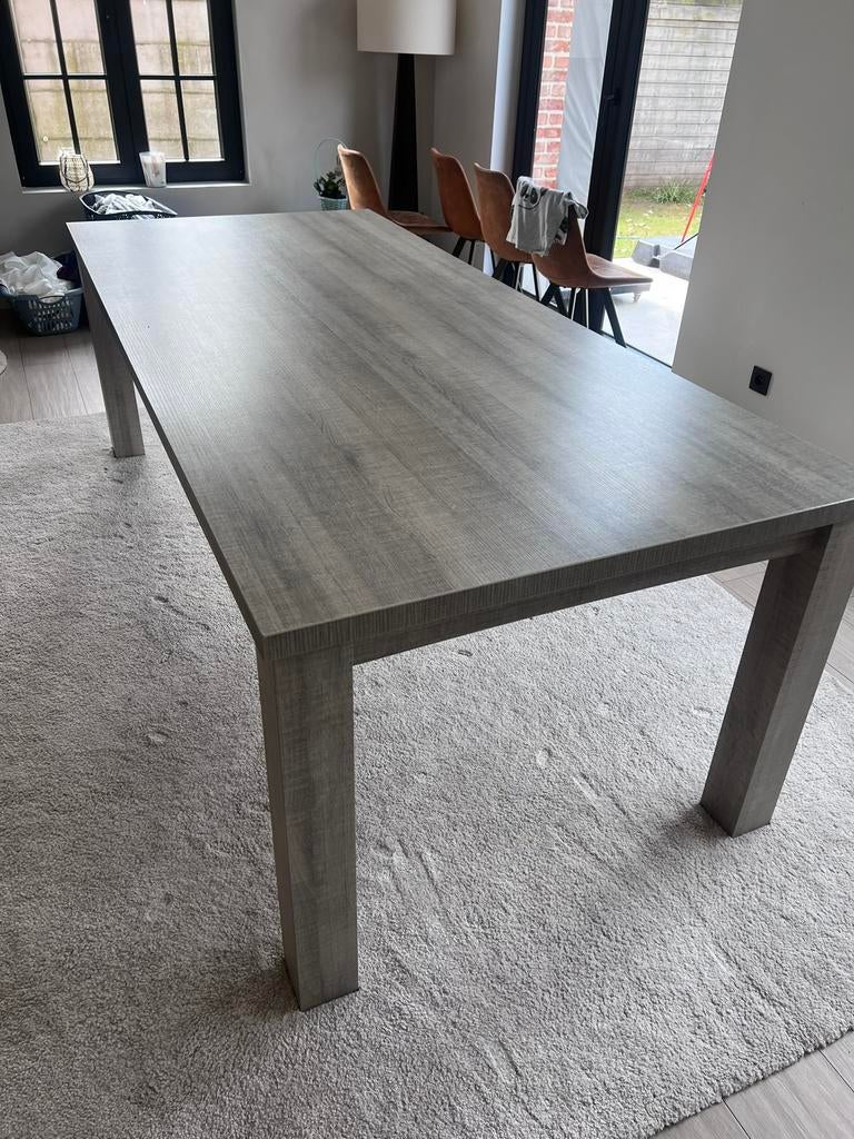 Eettafel. Perfecte staat., Huis en Inrichting, Tafels | Eettafels, Ophalen, 100 tot 150 cm, 200 cm of meer, Zo goed als nieuw