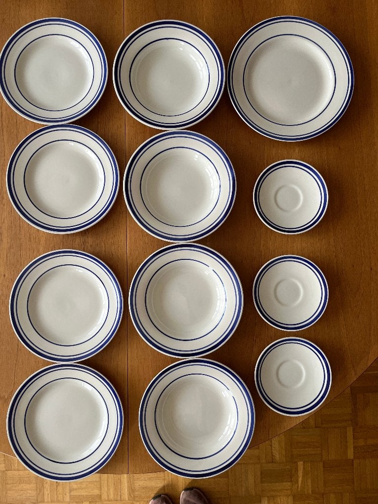 vintage wit/blauw servies 12 stuks, Huis en Inrichting, Keuken | Servies, Gebruikt, Vintage, IKEA, Ophalen of Verzenden