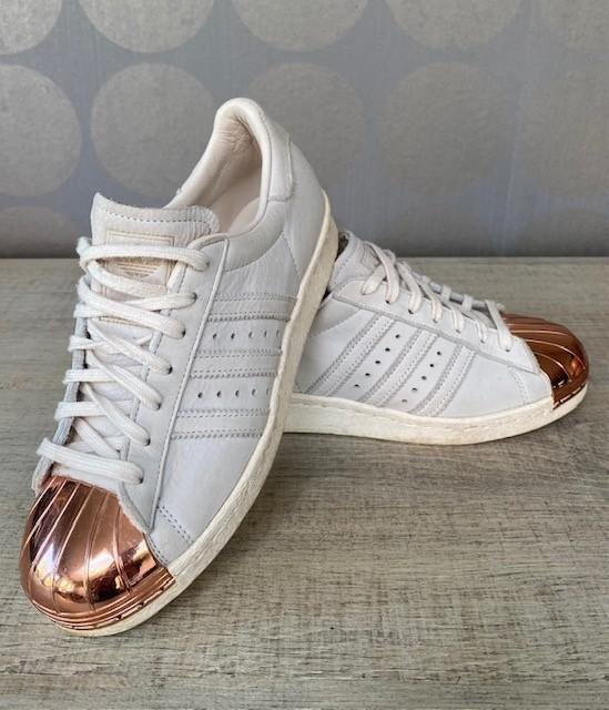 ADIDAS Superstar sneakers met rosé neus maat 37 1/3, Adidas Originals, Beige, Ophalen of Verzenden, Sneakers