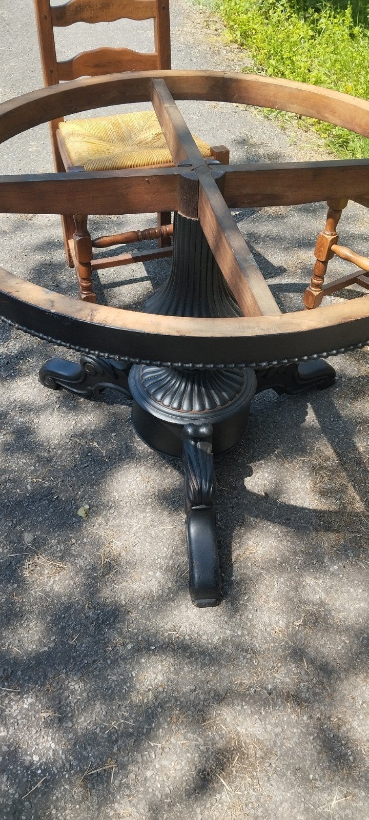Table en acajou ,mis en noir, Ophalen