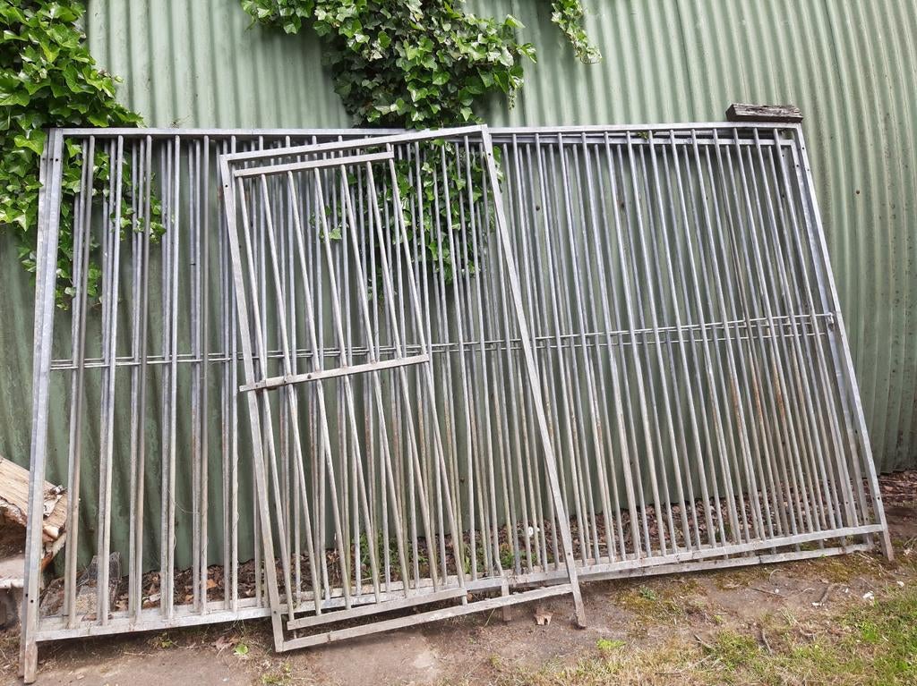 Hondenren en bench, Dieren en Toebehoren, Ophalen