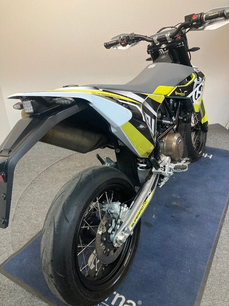 Supermoto Husqvarna 701 MY'21 réf. LS 3364, Permis Moto A, Entreprise, Occasion, Plus de 35 kW