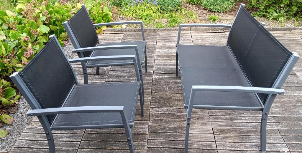 Tuinset / lounge  (2 stoelen + 1 bank voor 2 personen), Ophalen, 4 zitplaatsen, Gebruikt, Textileen