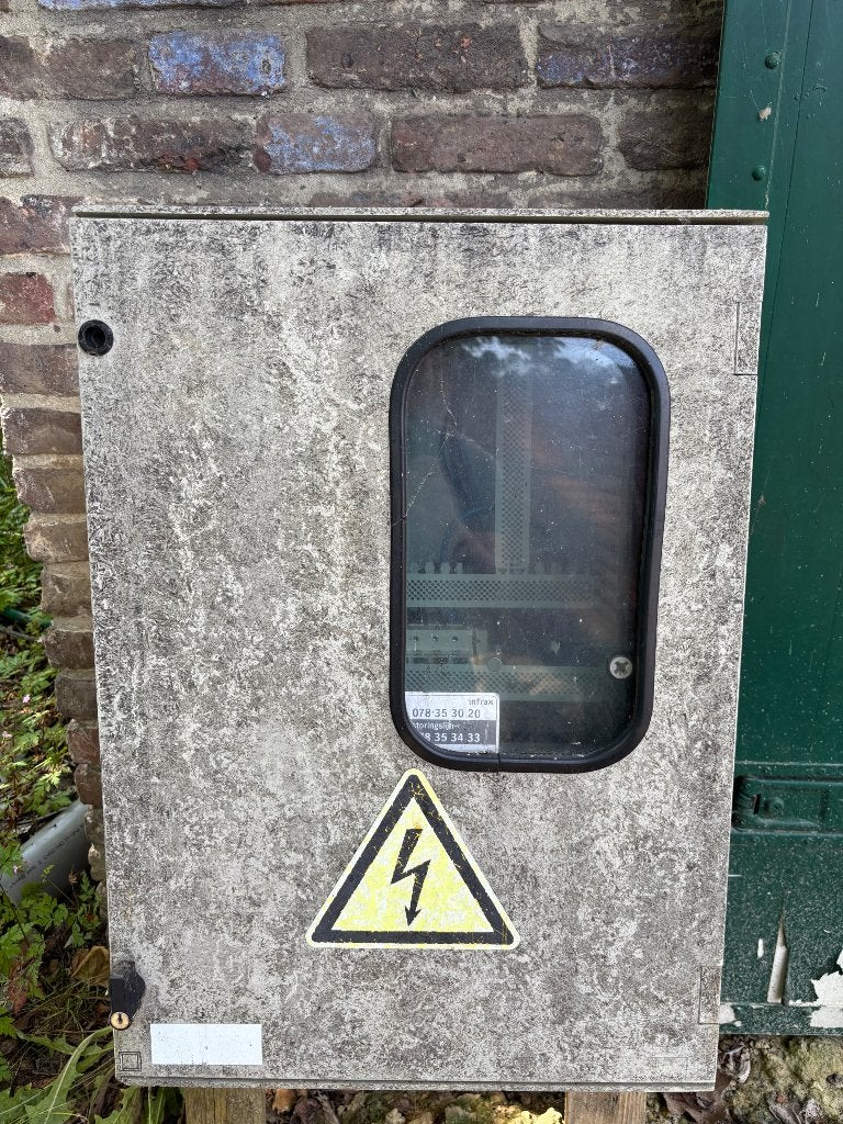 Werfkast, Doe-het-zelf en Bouw, Ophalen, Gebruikt