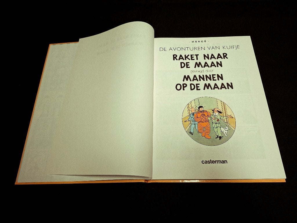 Kuifje hardcover maan-dubbelalbum, Ophalen