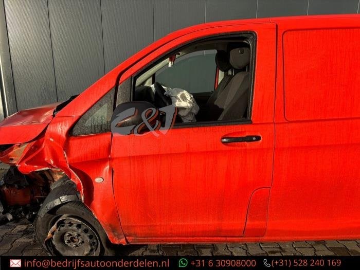 Portière 2portes gauche d'un Mercedes Vito (2502), 3 mois de garantie, Utilisé, Porte, -