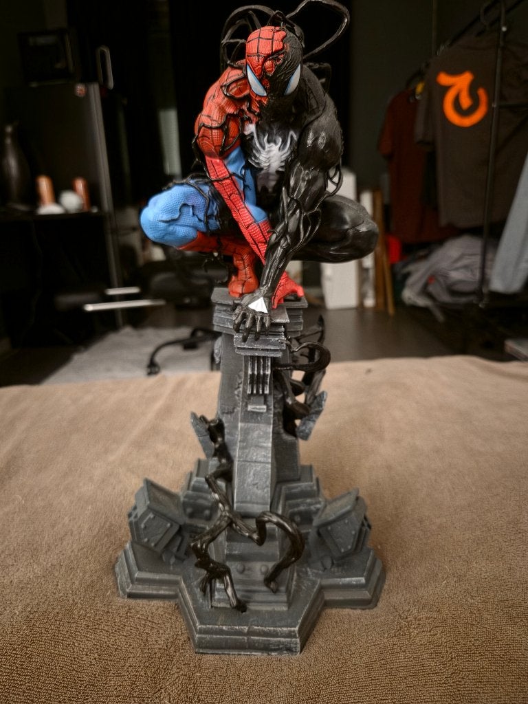 Spiderman-venom beeldje, Ophalen of Verzenden, Gebruikt