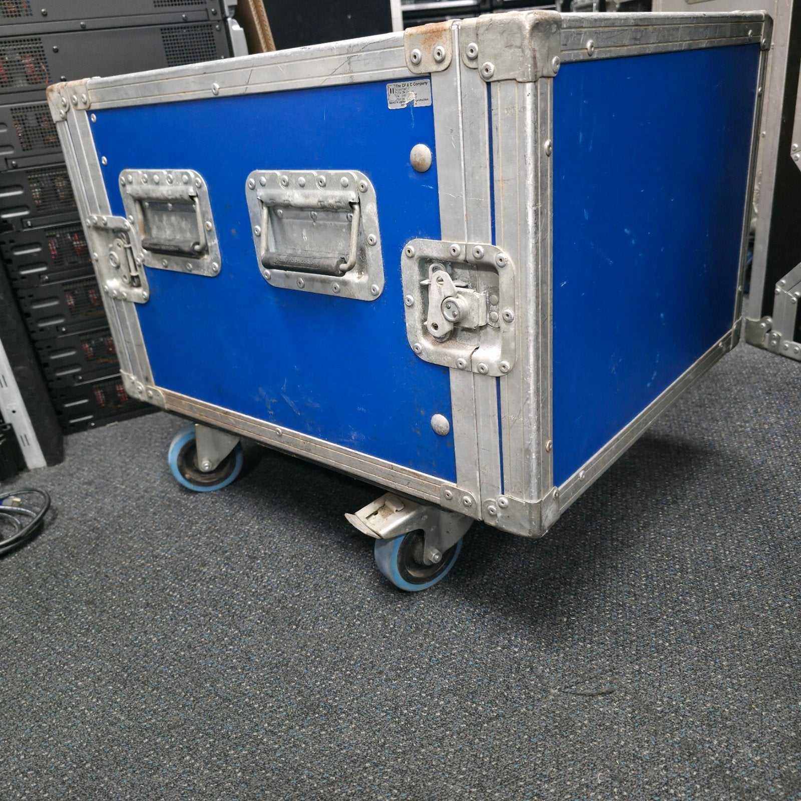 FLIGHTCASE op wielen  19 inch   8HE, Muziek en Instrumenten, Ophalen of Verzenden, Flightcase