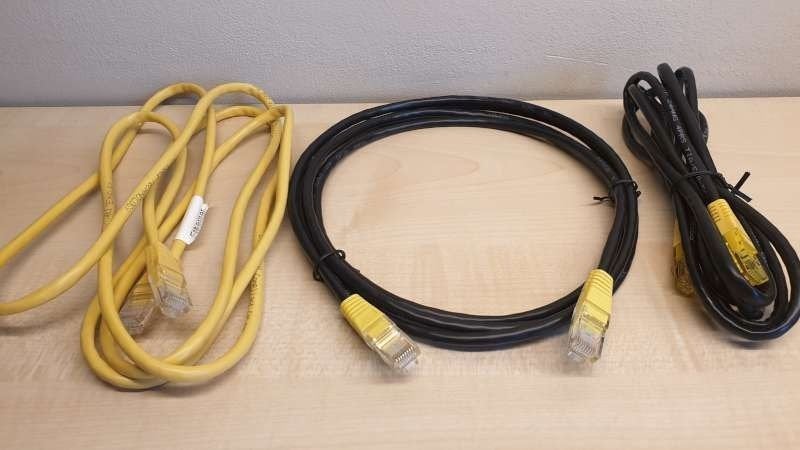 3 câbles Ethernet RJ45 Cat5e, tous les 3 neufs et non utilis, Enlèvement