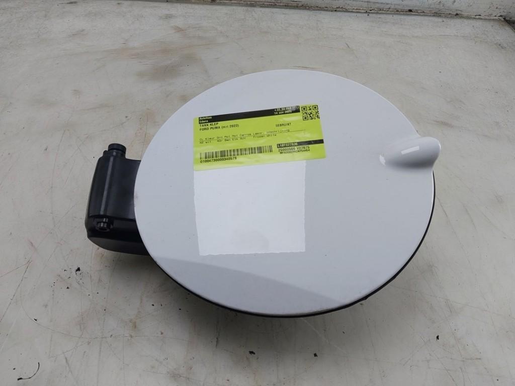 TRAPPE D'ESSENCE Ford Puma (|2449418|L1TBS405A02AC|), Utilisé, Ford