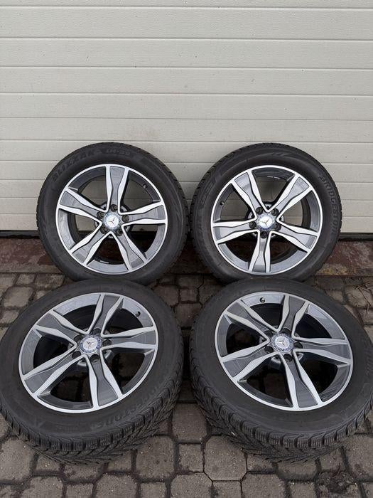 Mercedes C winterkit, Auto-onderdelen, Banden en Velgen, Ophalen, Band(en)
