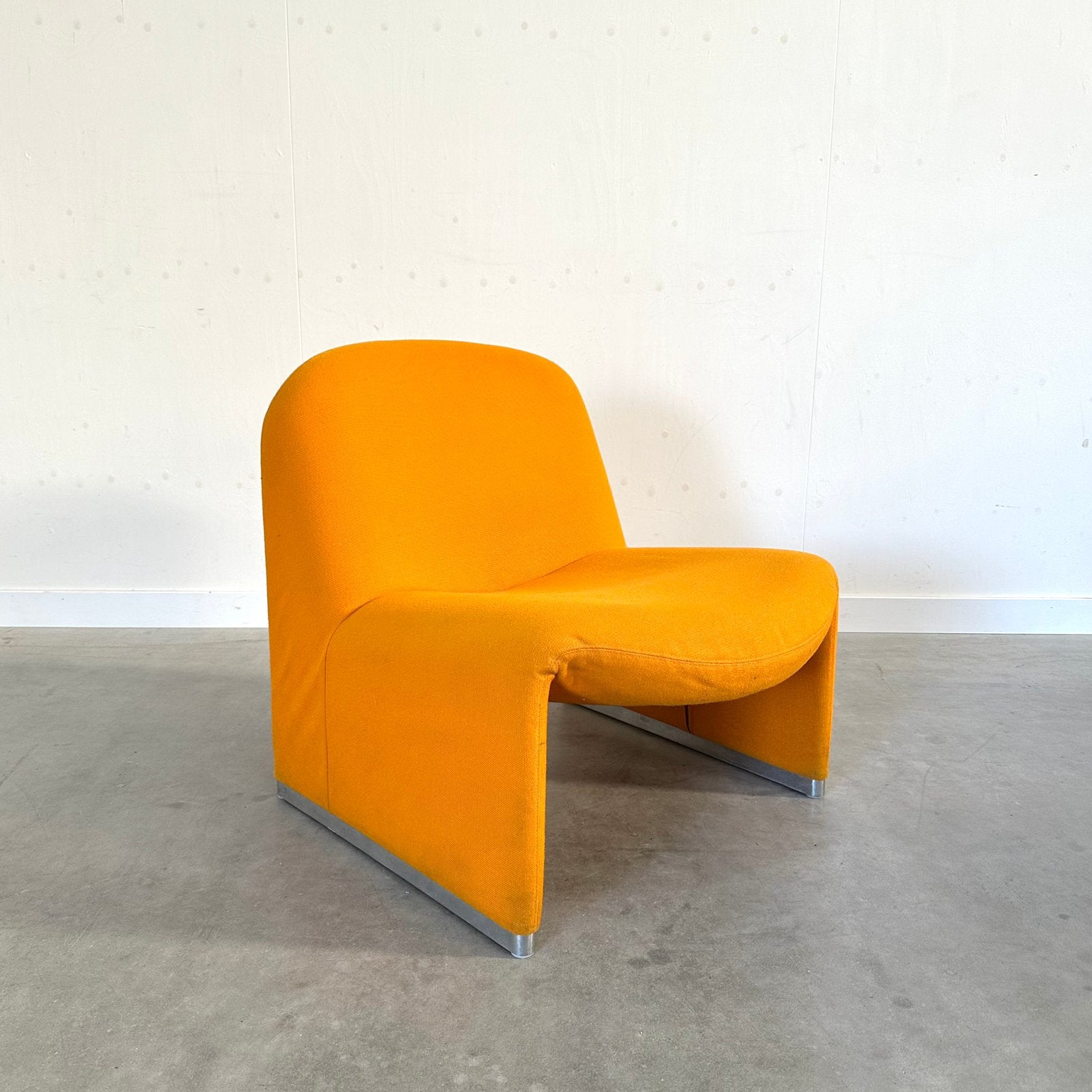 Artifort Alky stoel fauteuil vintage design jaren 70 80, Huis en Inrichting, Stoelen, Ophalen, Gebruikt, Overige kleuren, Mid century modern dutch vintage design