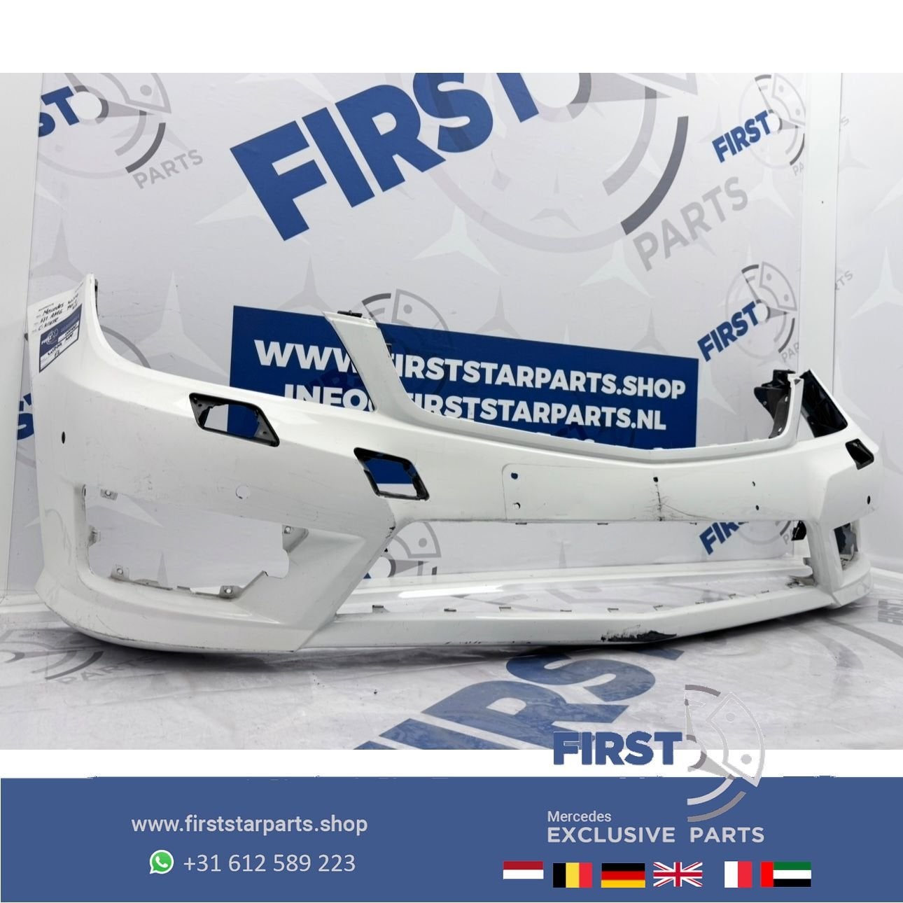 W204 C Klasse AMG BUMPER A2048807847 voorbumper zwart wit gr, Utilisé, -, Avant, -