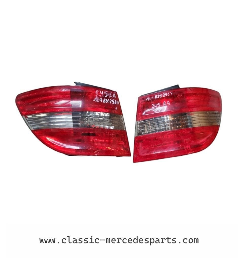 Achterlicht glas links rechts buitenzijde Mercedes B-klasse, Gebruikt, -, Ophalen of Verzenden, -