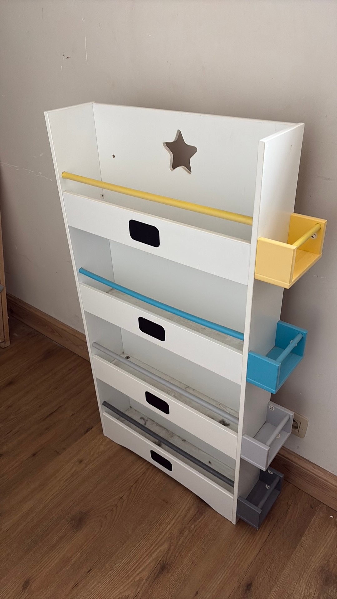 Très jolie bibliothèque pour chambre d'enfant, Maison & Meubles, Enlèvement, Utilisé