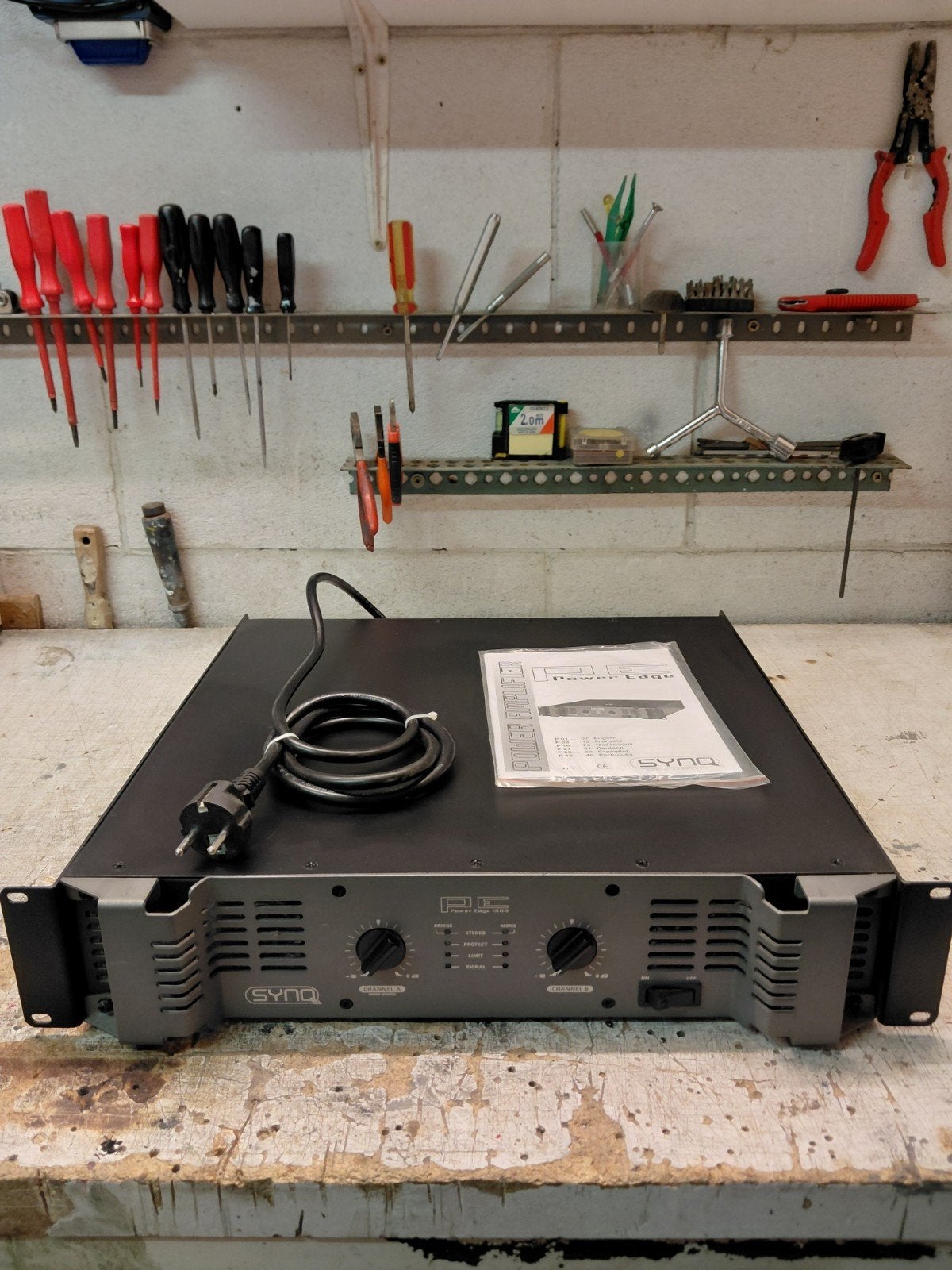Sync Power Edge 1500 Amplifier, Ophalen of Verzenden, Nieuw, 1000 watt of meer, P.A.