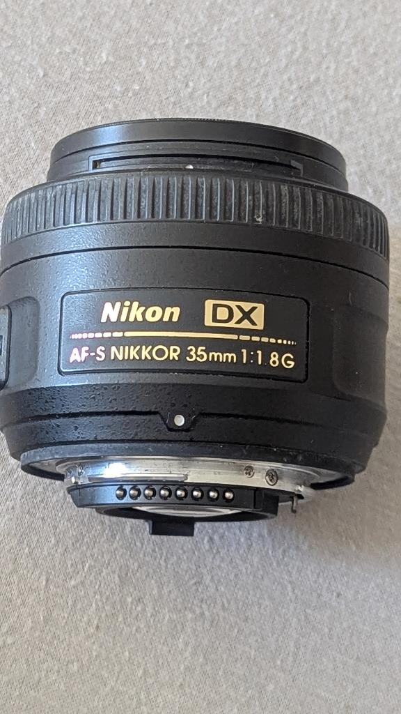 objectif  Nikon 35mm f1. 8, Enlèvement ou Envoi, Utilisé, Téléobjectif
