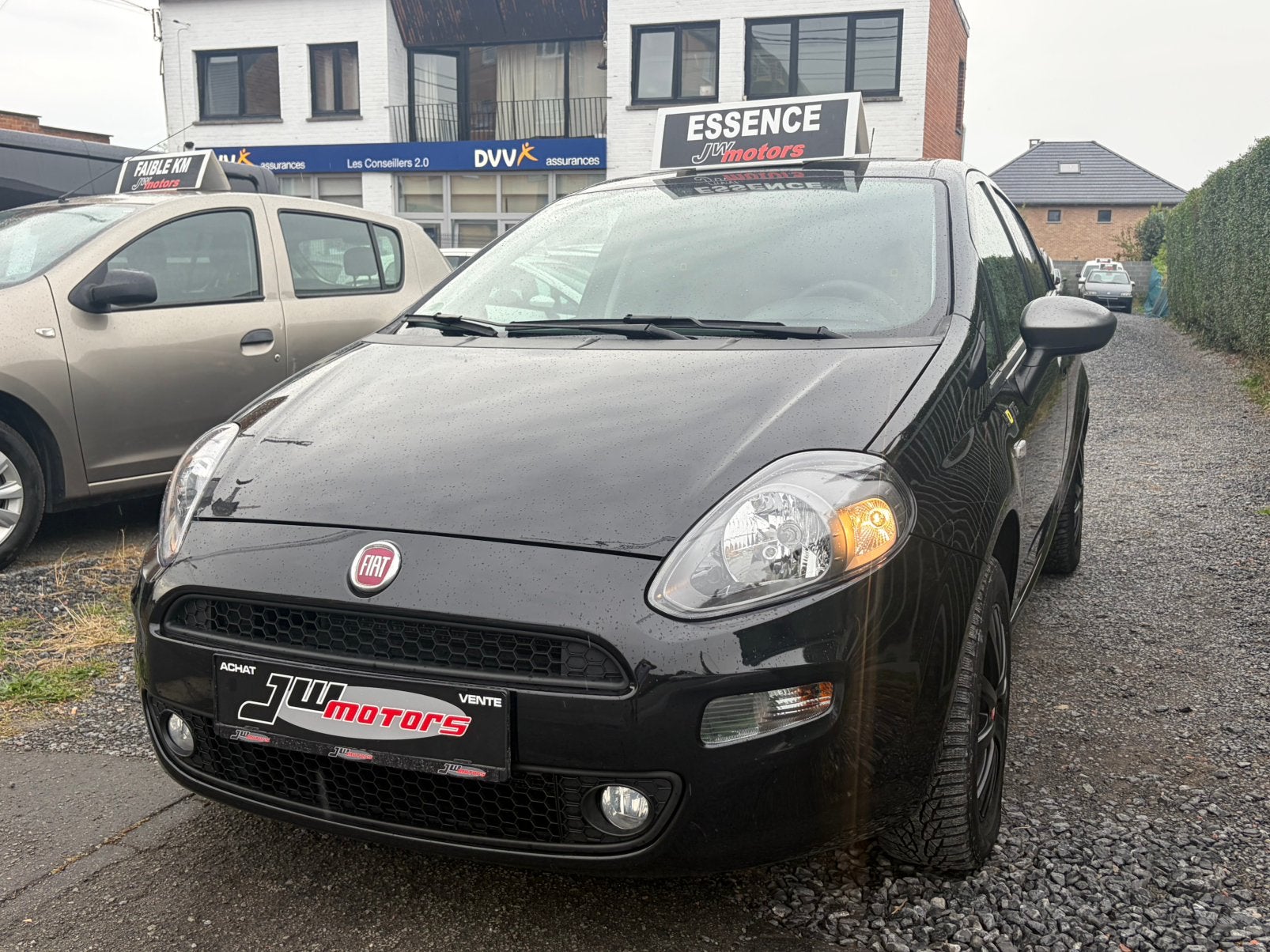 FIAT PUNTO 1.2i Young II --50.000Kms-- **Gps--Radar--Clim**, 1242 cm³, Achat, 50 kW, Entreprise