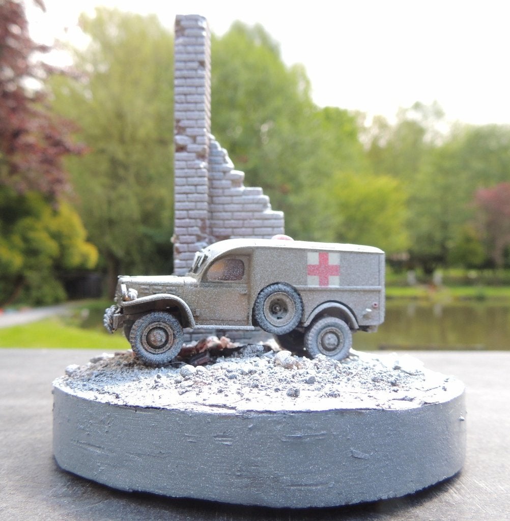 Dodge ambulance à Bastogne 1944 1/72ième, Envoi, Neuf, 1:50 ou moins, Camion