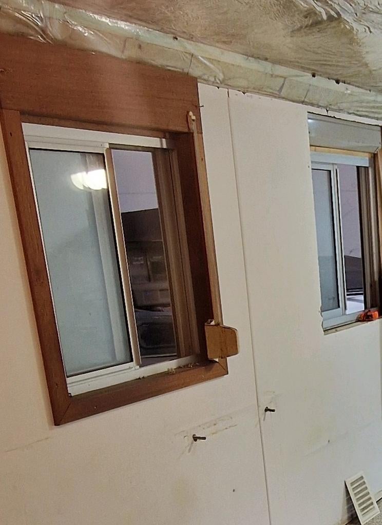 Fenêtres roulotte de chantier, Enlèvement