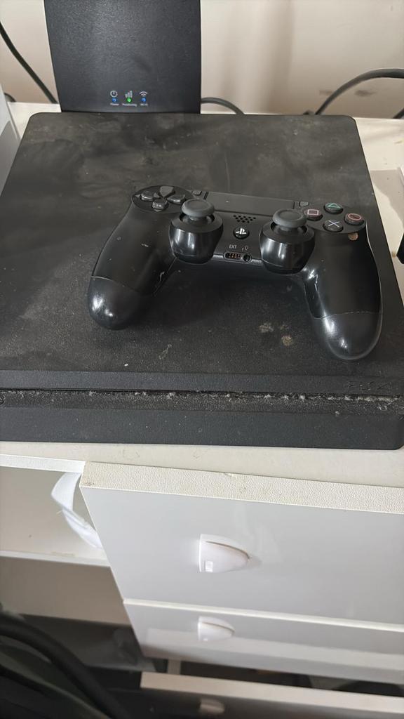 PlayStation 4, Games en Spelcomputers, Spelcomputers | Sony PlayStation 4, Ophalen, Gebruikt, 1 TB, Met 1 controller