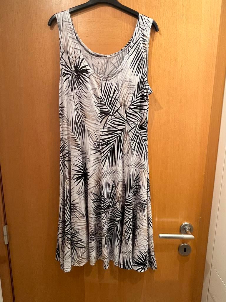 Zomerkleed maat L merkloos, Kleding | Dames, Jurken, Ophalen of Verzenden, Zo goed als nieuw, Maat 42/44 (L)
