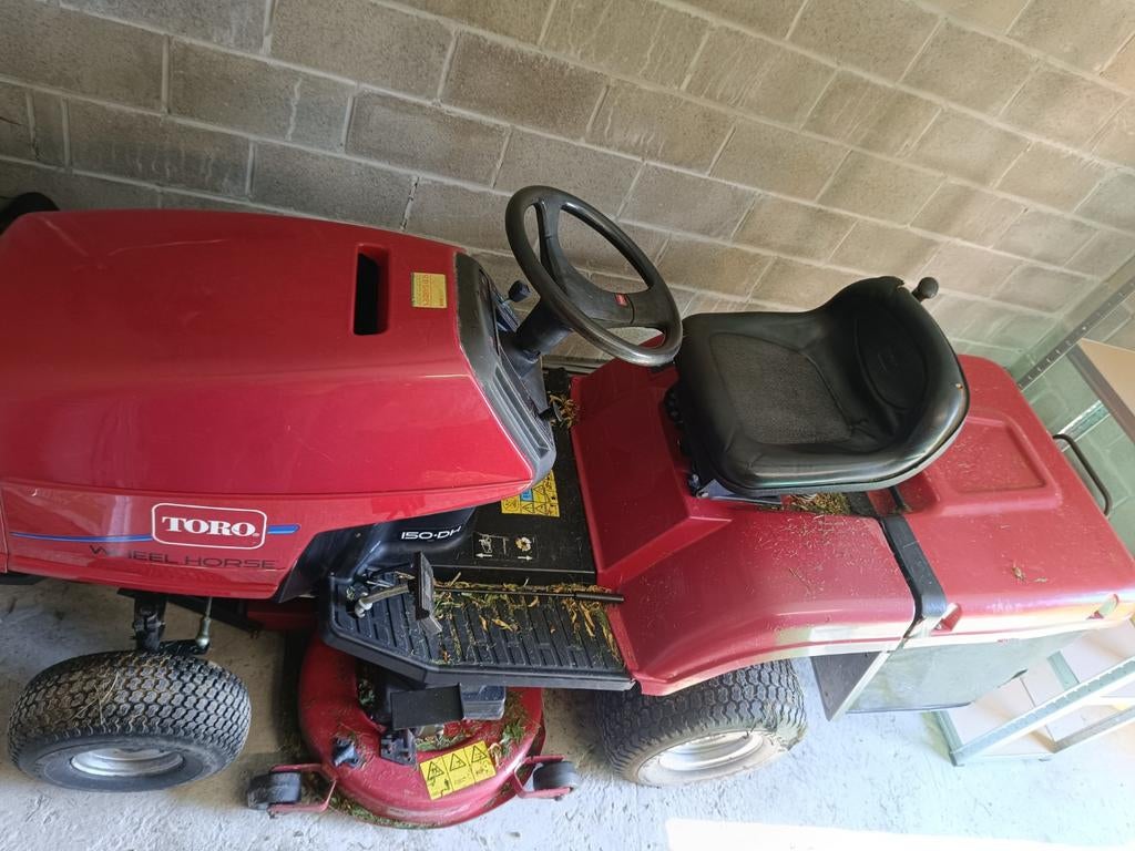 Tracteur tondeuse Toro 150dh, Enlèvement