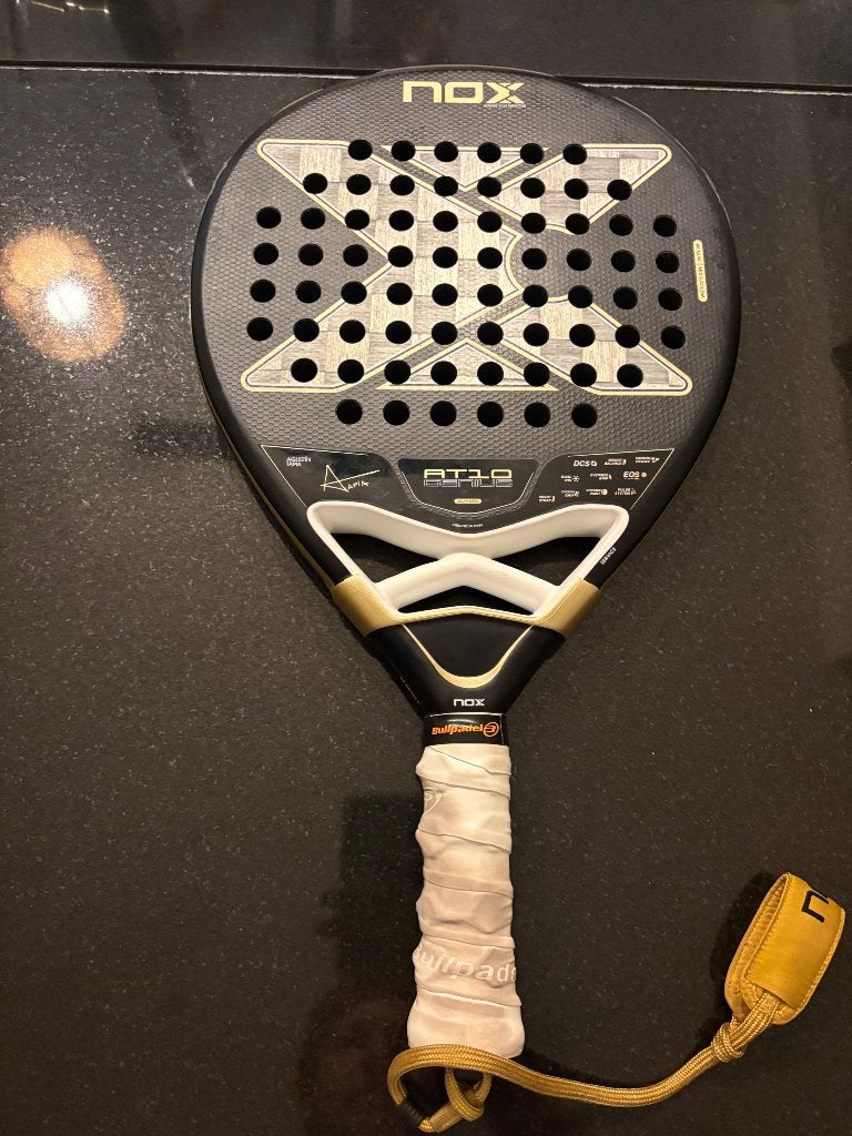 Nox at10 genius 18k, Sport en Fitness, Padel, Ophalen of Verzenden, Nieuw, Padelracket