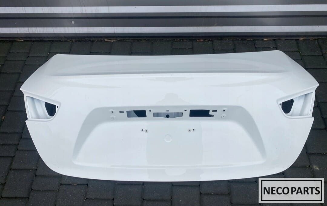 MASERATI ACHTER KLEP OE 2, Maserati, -, Utilisé, -