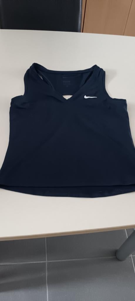 Tennistopje nike maat XS, Kleding | Dames, Sportkleding, Ophalen of Verzenden, Maat 34 (XS) of kleiner
