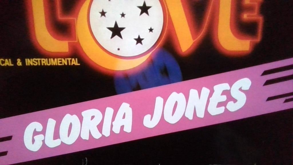 GLORIA JONES, « L'AMOUR ENTACHÉ » (1981), CD & DVD, Vinyles | Dance & House, Enlèvement ou Envoi, Comme neuf, 12 pouces, Disco