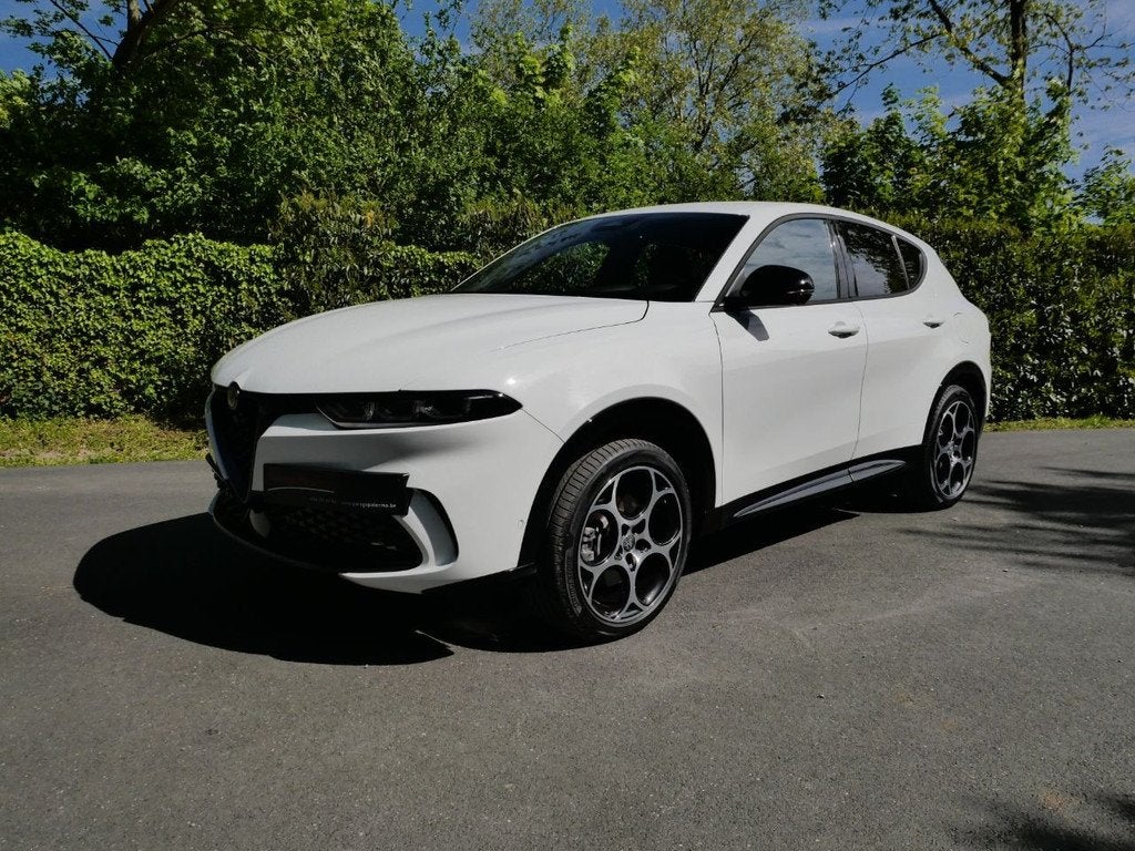Alfa Romeo Tonale Plug-In-Hybrid Q4 garantie tot 48ste maand, Auto's, Gebruikt, 4 cilinders, Wit, 5 zetels
