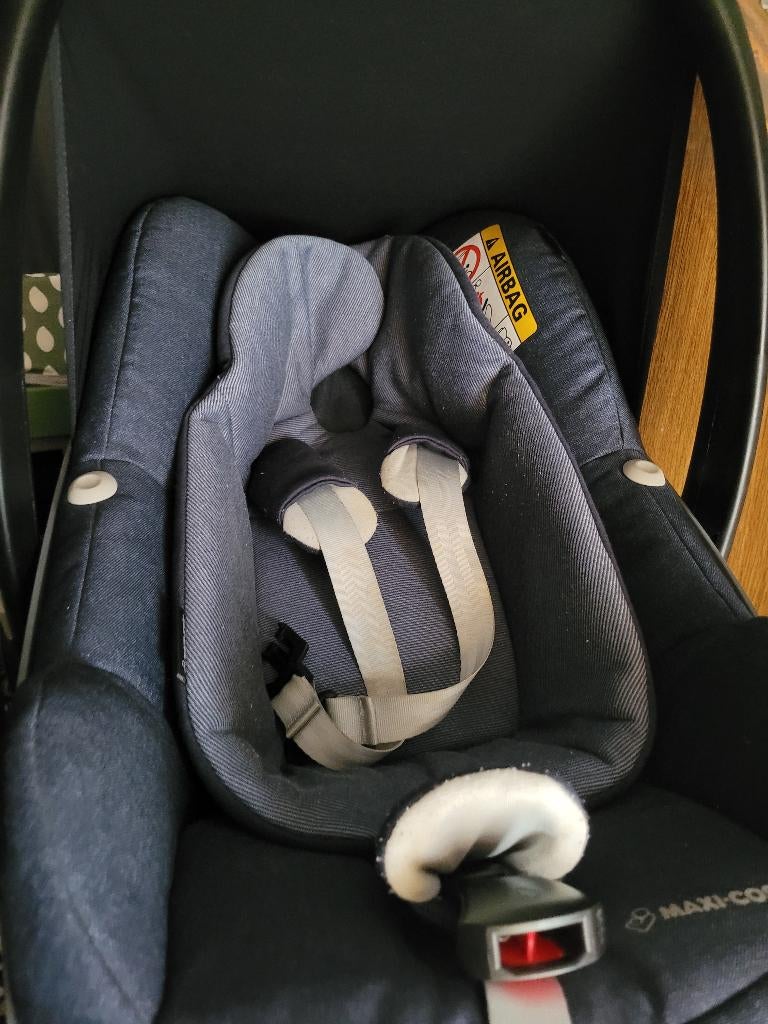 Nieuwe kinderwagen met toebehoren, Nieuw, Verstelbare duwstang, Maxi-Cosi, Ophalen