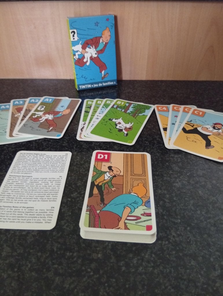 Tintin : jeu de famille 1 (Complet)., Enlèvement ou Envoi, Tintin, Comme neuf, Livre ou Jeu