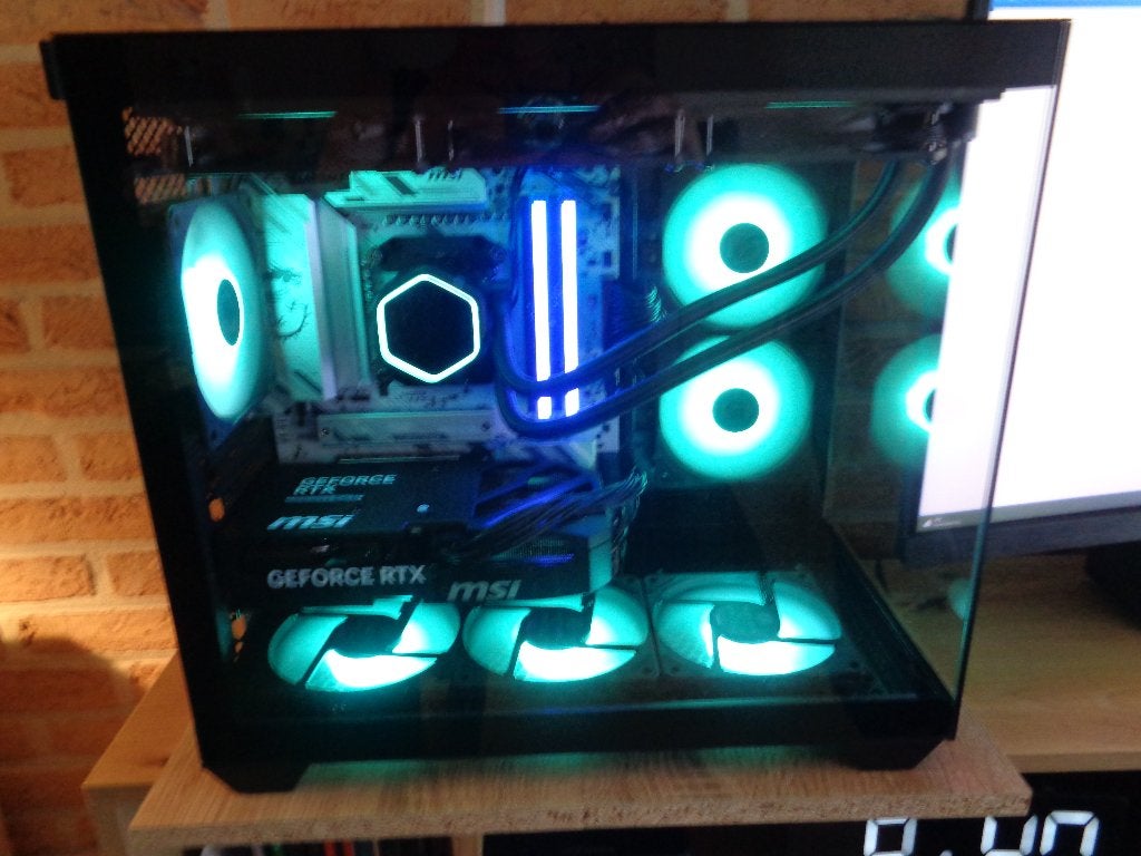 ryzen 7 7800x3d,32gb ddr5 corsair argb,1tbssd,waterkoeling, Computers en Software, Desktop Pc's, Msi, 32 GB, Nieuw, Ophalen of Verzenden