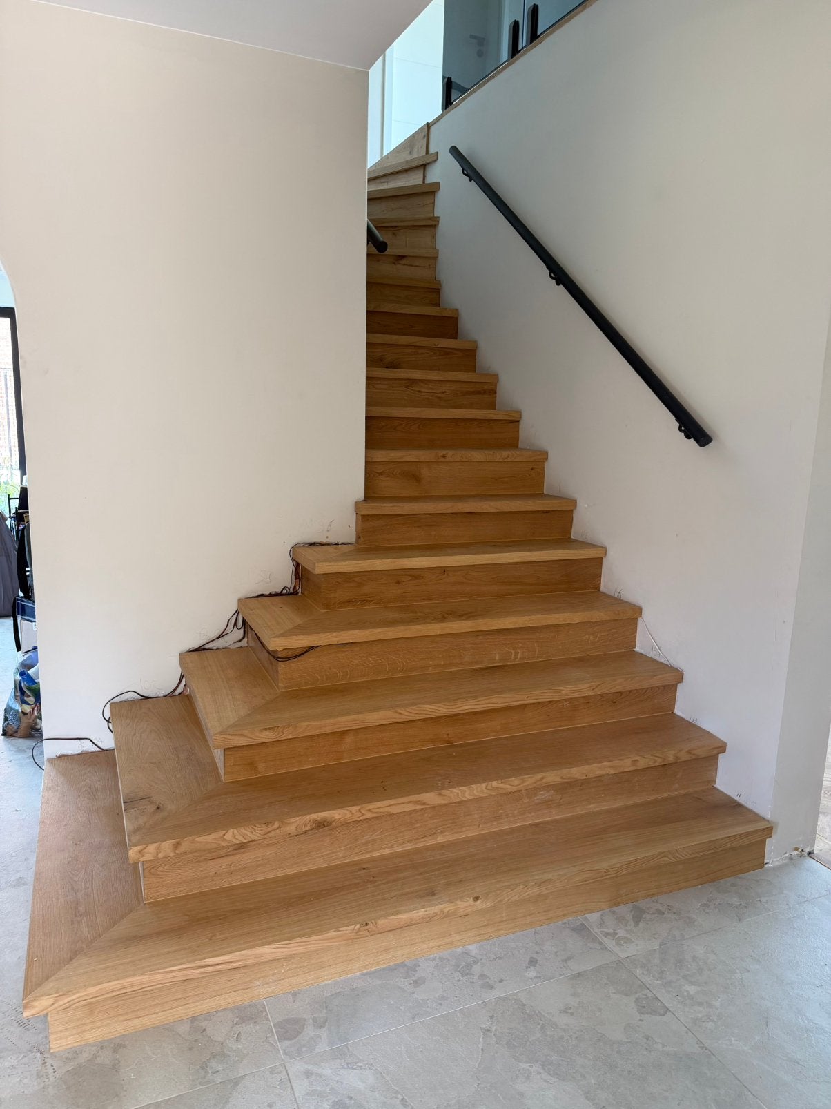Menuisier pro : escalier parquet porte 0489 72 73 64, Garantie, Portes ou Chambranles