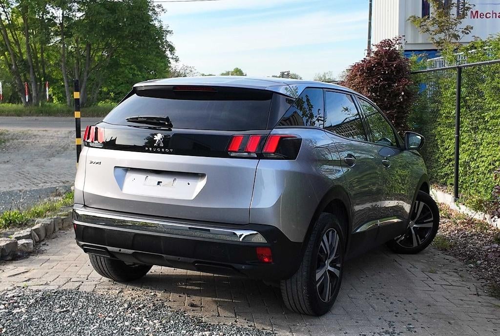 Peugeot 3008 1.2 EAT8 Allure Navi/Camera/Halfleer/Led..., Auto's, Leder en Stof, 5 zetels, Zilver of Grijs, Voorwielaandrijving