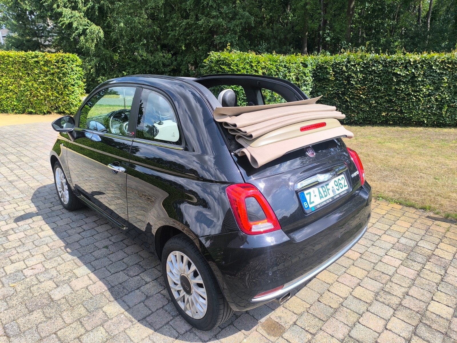 Fiat 500 Cabrio MHEV  #benzine #euro 6d met GARANTIE, Auto's, Fiat, Euro 6, Cabriolet, Zwart, Leder